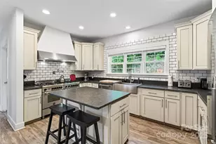 8026 Buck Creek Rd, Marion, NC 28752 - Photo 12