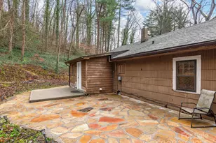 32 Saunooke Rd, Asheville, NC 28805 - Photo 16