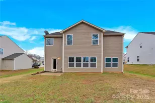 111 Trick Ski Ln, Statesville, NC 28677 - Photo 4