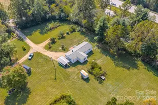 531 Bryson Rd, Candler, NC 28715 - Photo 38