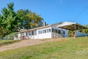 531 Bryson Rd, Candler, NC 28715 - Photo 34