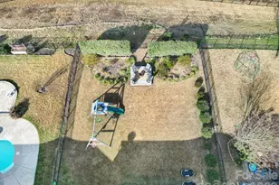 115 Lassen Ln, Mooresville, NC 28117 - Photo 38