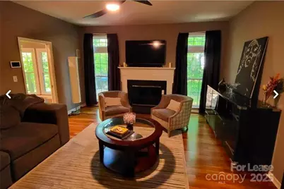 8711 Piccone Brook Lane, Charlotte, NC 28216 - Photo 12