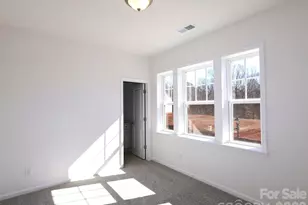 12101 Avienmore Dr, Charlotte, NC 28278 - Photo 10