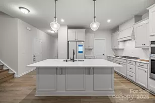 3252 Cheyney Park Dr, Charlotte, NC 28269 - Photo 24