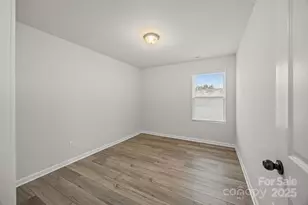 3252 Cheyney Park Dr, Charlotte, NC 28269 - Photo 46