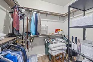 3252 Cheyney Park Dr, Charlotte, NC 28269 - Photo 38