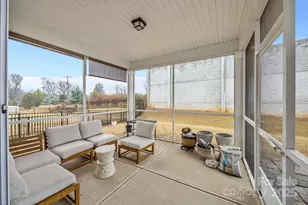 3252 Cheyney Park Dr, Charlotte, NC 28269 - Photo 48