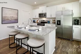 426 Brinkley Dr, Kings Mountain, NC 28086 - Photo 2