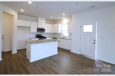 1008 Overbrook Place, Wingate, NC 28174 - Photo 4