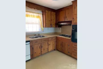 4630 Kipling Drive, Charlotte, NC 28212 - Photo 2