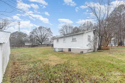 117 Thomas Avenue, Oakboro, NC 28129 - Photo 8