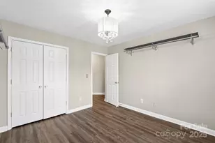 5450 Franklin Springs Cir, Charlotte, NC 28217 - Photo 32