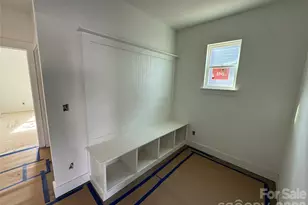 1367 Knob Crk Dr, Gastonia, NC 28054 - Photo 2