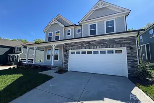 1367 Knob Crk Dr, Gastonia, NC 28054 - Photo 4