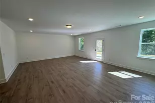 1367 Knob Crk Dr, Gastonia, NC 28054 - Photo 42