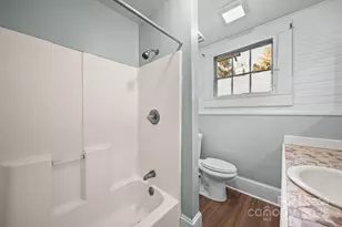 813 E 35th St, Charlotte, NC 28205 - Photo 20