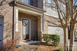 5410 Shannon Bell Ln, Charlotte, NC 28277 - Photo 2