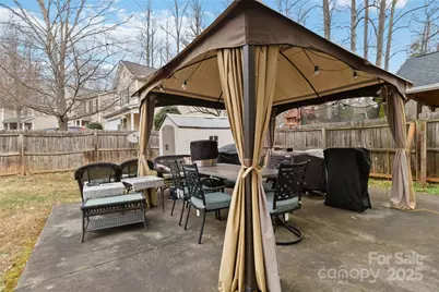 8128 Nikki Cole Drive, Charlotte, NC 28215 - Photo 20