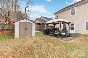 8128 Nikki Cole Dr, Charlotte, NC 28215 - Photo 22