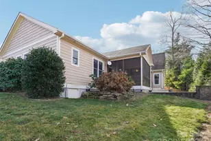 959 Silverglen Wy, Hendersonville, NC 28792 - Photo 36