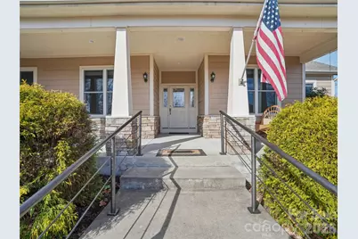 959 Silverglen Way, Hendersonville, NC 28792 - Photo 2