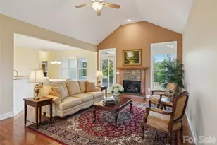 959 Silverglen Wy, Hendersonville, NC 28792 - Photo 12