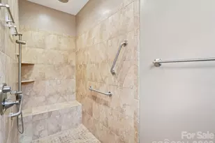 959 Silverglen Wy, Hendersonville, NC 28792 - Photo 24