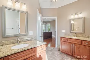 959 Silverglen Wy, Hendersonville, NC 28792 - Photo 22