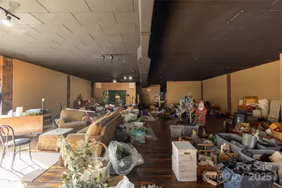 456 W Main Street, Sylva, NC 28779 - Photo 28