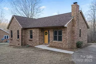 7022 Plott Rd, Charlotte, NC 28215 - Photo 2