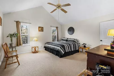 7022 Plott Road, Charlotte, NC 28215 - Photo 18