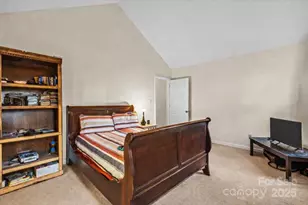 7022 Plott Rd, Charlotte, NC 28215 - Photo 22