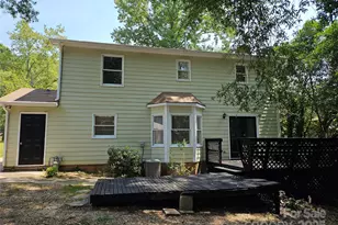 2819 Royal Ridge Ln, Charlotte, NC 28212 - Photo 2