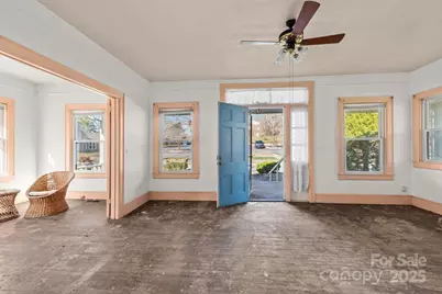 1011 Ashe Avenue NW, Lenoir, NC 28645 - Photo 12