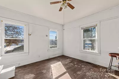 1011 Ashe Avenue NW, Lenoir, NC 28645 - Photo 20