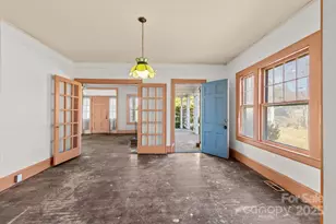 1011 Ashe Ave NW, Lenoir, NC 28645 - Photo 6