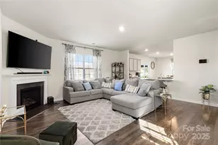 9142 Mackinaw Dr, Gastonia, NC 28056 - Photo 8