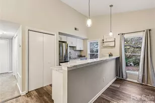 430 Queens Rd, Charlotte, NC 28207 - Photo 6