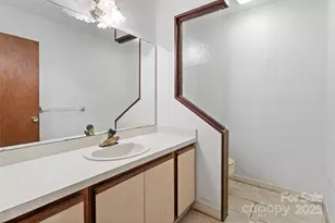 99 Odonald Rd, Asheville, NC 28806 - Photo 4