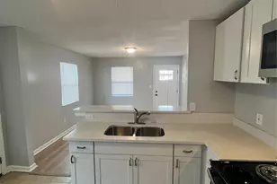 2603 Dundeen St, Charlotte, NC 28216 - Photo 2