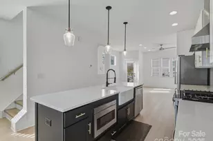 2009 Hamorton Pl, Charlotte, NC 28205 - Photo 12