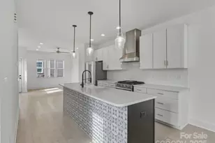 2009 Hamorton Pl, Charlotte, NC 28205 - Photo 14