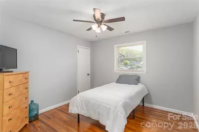 65 Lakeview Street, Clyde, NC 28721 - Photo 14