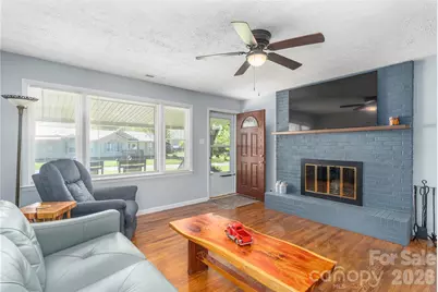 65 Lakeview Street, Clyde, NC 28721 - Photo 4