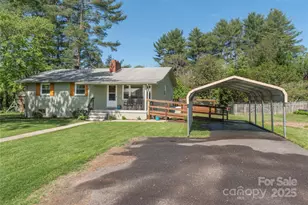 65 Lakeview St, Clyde, NC 28721 - Photo 24