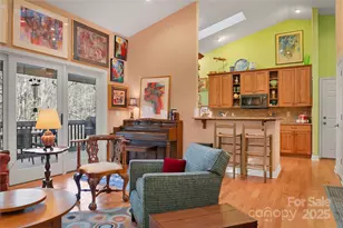 301 Qualla Cir, Brevard, NC 28712 - Photo 10