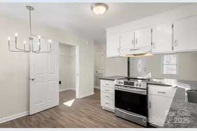 205 Peyton Court, Waxhaw, NC 28173 - Photo 10