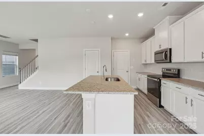 1321 30th Street Lane NE, Conover, NC 28613 - Photo 12