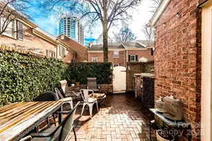 520 N Poplar St, Charlotte, NC 28202 - Photo 16